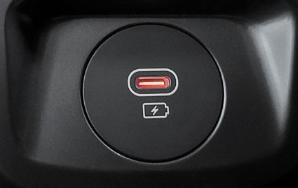 뒷좌석 C타입 USB 충전단자 이미지